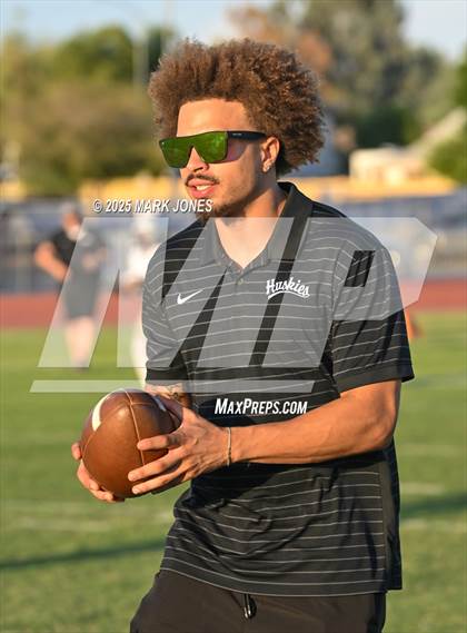 Thumbnail 2 in Centennial vs. Hamilton photogallery.