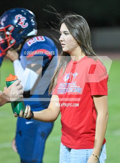 Thumbnail 1 in Centennial vs. Hamilton photogallery.