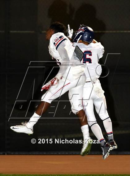 Thumbnail 3 in St. Monica vs. Maranatha photogallery.