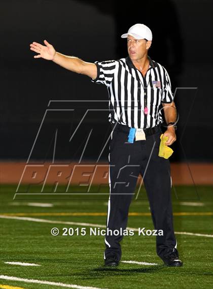 Thumbnail 1 in St. Monica vs. Maranatha photogallery.