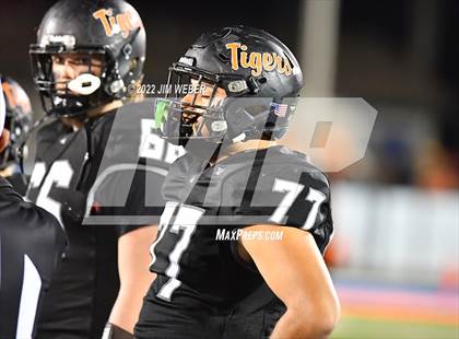 Thumbnail 1 in Crescent vs. Gore (OSSAA Class A Quarterfinal) photogallery.