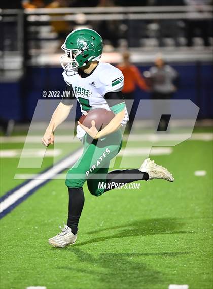 Thumbnail 3 in Crescent vs. Gore (OSSAA Class A Quarterfinal) photogallery.