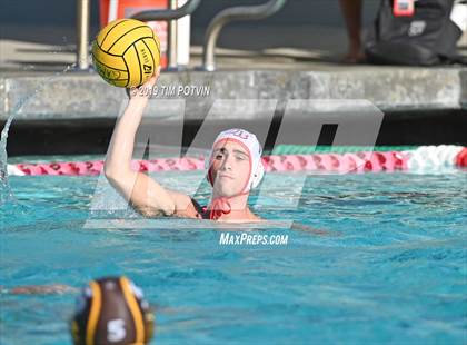 Thumbnail 2 in Crespi vs Burroughs photogallery.
