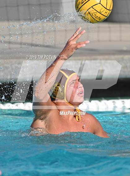 Thumbnail 3 in Crespi vs Burroughs photogallery.