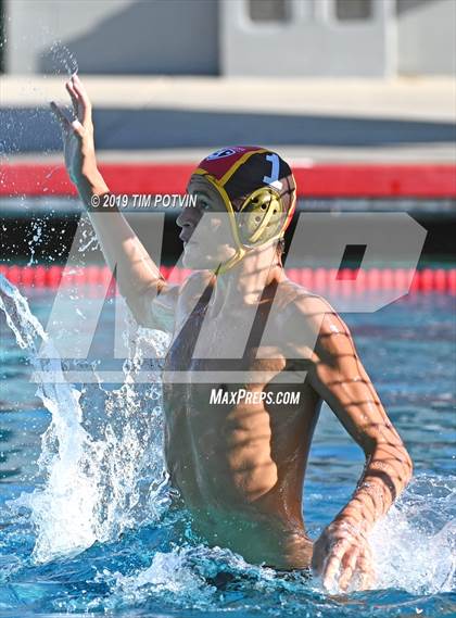 Thumbnail 2 in Crespi vs Burroughs photogallery.