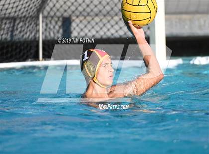 Thumbnail 3 in Crespi vs Burroughs photogallery.