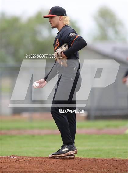 Thumbnail 2 in Fredericktown @ Amanda-Clearcreek (OHSAA D5 District Semifinal) photogallery.