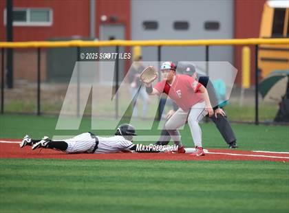 Thumbnail 2 in Fredericktown @ Amanda-Clearcreek (OHSAA D5 District Semifinal) photogallery.