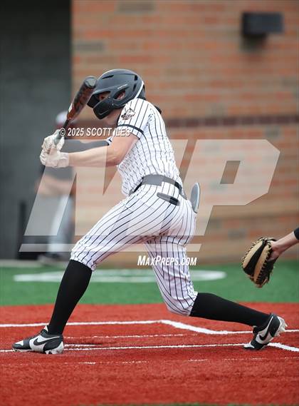 Thumbnail 1 in Fredericktown @ Amanda-Clearcreek (OHSAA D5 District Semifinal) photogallery.