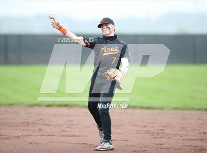 Thumbnail 1 in Fredericktown @ Amanda-Clearcreek (OHSAA D5 District Semifinal) photogallery.