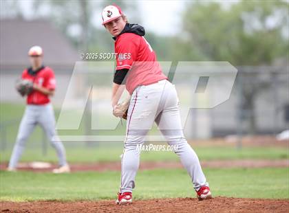 Thumbnail 3 in Fredericktown @ Amanda-Clearcreek (OHSAA D5 District Semifinal) photogallery.