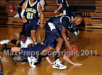 Thumbnail 1 in Wagner vs West Babylon (2011 Holiday Tournament] photogallery.