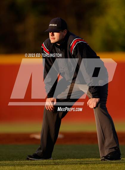 Thumbnail 3 in Walton @ Lassiter photogallery.
