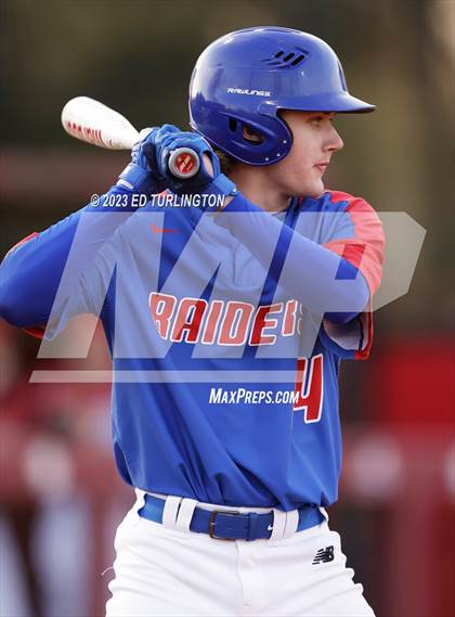 Thumbnail 2 in Walton @ Lassiter photogallery.