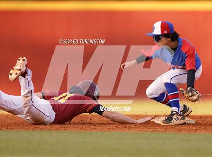 Thumbnail 2 in Walton @ Lassiter photogallery.