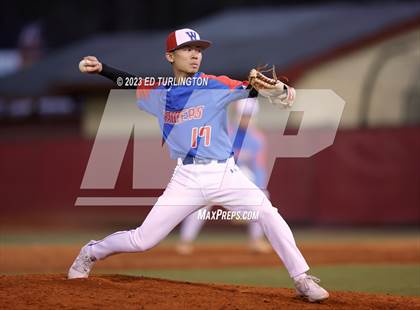 Thumbnail 1 in Walton @ Lassiter photogallery.