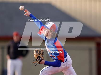 Thumbnail 1 in Walton @ Lassiter photogallery.