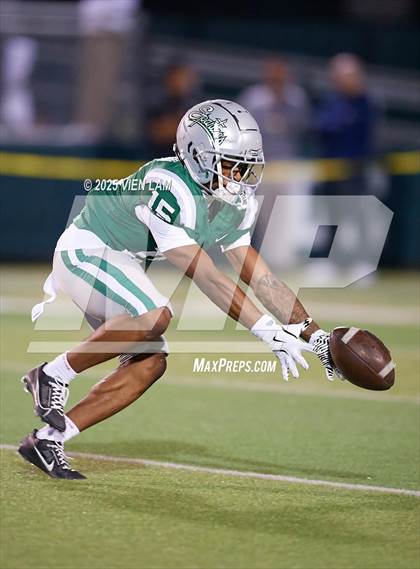 Thumbnail 2 in St. Mary's @ De La Salle photogallery.