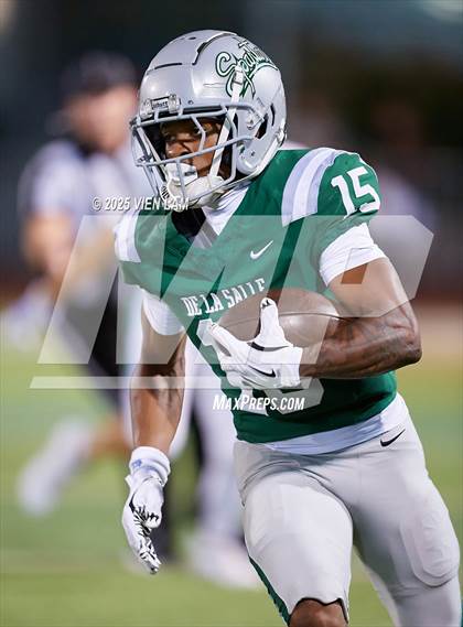 Thumbnail 2 in St. Mary's @ De La Salle photogallery.