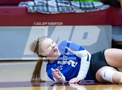 Thumbnail 3 in DeSoto County (Braden River Invitational) photogallery.