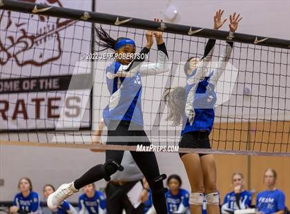 Thumbnail 2 in DeSoto County (Braden River Invitational) photogallery.