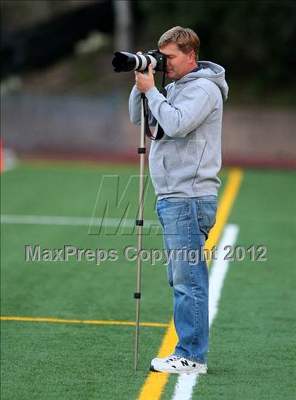 Thumbnail 3 in Loyola vs. Harvard-Westlake photogallery.