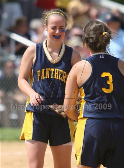 Thumbnail 2 in Pequannock vs Cranford (NJSIAA Public Finals) photogallery.