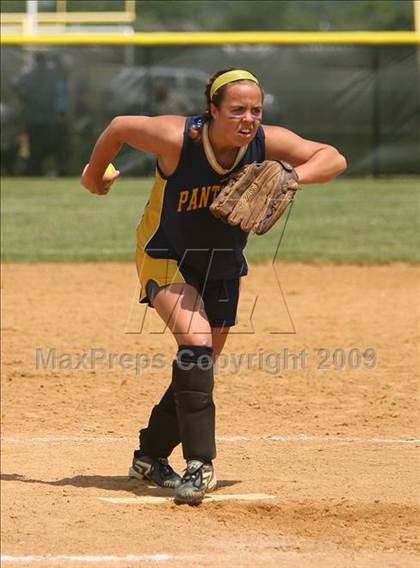 Thumbnail 3 in Pequannock vs Cranford (NJSIAA Public Finals) photogallery.