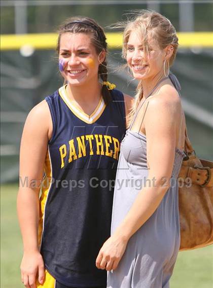 Thumbnail 3 in Pequannock vs Cranford (NJSIAA Public Finals) photogallery.