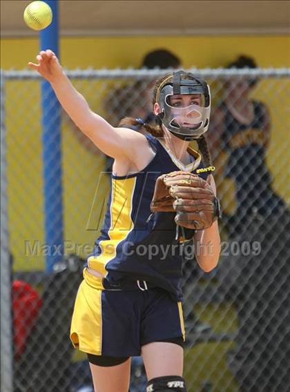 Thumbnail 3 in Pequannock vs Cranford (NJSIAA Public Finals) photogallery.