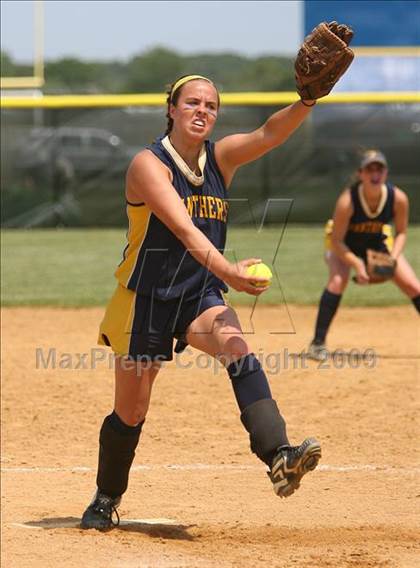 Thumbnail 1 in Pequannock vs Cranford (NJSIAA Public Finals) photogallery.