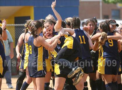 Thumbnail 3 in Pequannock vs Cranford (NJSIAA Public Finals) photogallery.