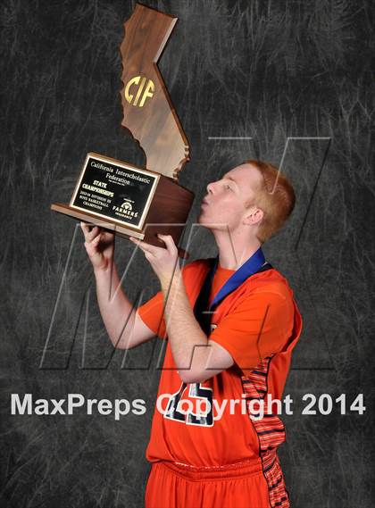 Thumbnail 3 in Chaminade (CIF State D3 Award Photos) photogallery.