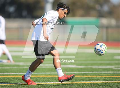Thumbnail 2 in Encina Prep vs. Le Grand (CIF SJS D6 Final) photogallery.