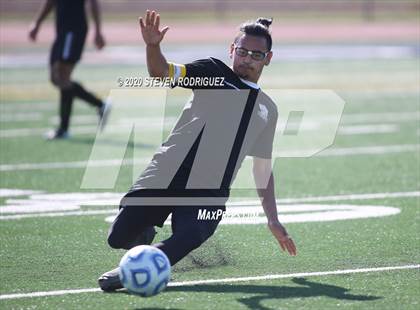 Thumbnail 2 in Encina Prep vs. Le Grand (CIF SJS D6 Final) photogallery.