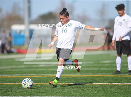 Thumbnail 2 in Encina Prep vs. Le Grand (CIF SJS D6 Final) photogallery.