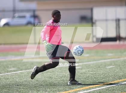 Thumbnail 3 in Encina Prep vs. Le Grand (CIF SJS D6 Final) photogallery.