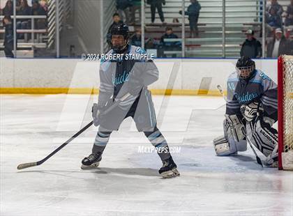 Thumbnail 3 in Central Catholic @ Seneca Valley photogallery.