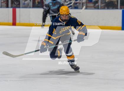 Thumbnail 2 in Central Catholic @ Seneca Valley photogallery.