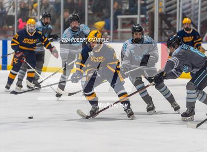Thumbnail 3 in Central Catholic @ Seneca Valley photogallery.