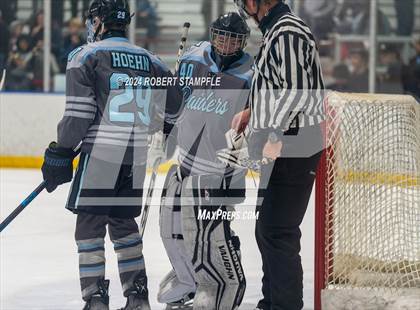Thumbnail 2 in Central Catholic @ Seneca Valley photogallery.