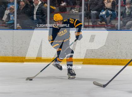 Thumbnail 3 in Central Catholic @ Seneca Valley photogallery.