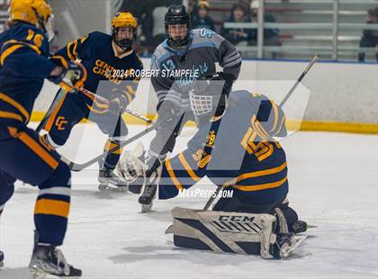 Thumbnail 3 in Central Catholic @ Seneca Valley photogallery.