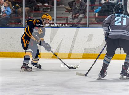 Thumbnail 1 in Central Catholic @ Seneca Valley photogallery.