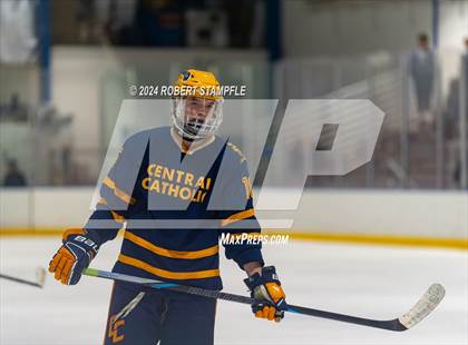 Thumbnail 3 in Central Catholic @ Seneca Valley photogallery.