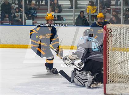 Thumbnail 2 in Central Catholic @ Seneca Valley photogallery.