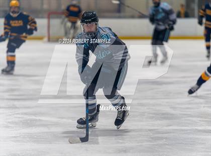 Thumbnail 1 in Central Catholic @ Seneca Valley photogallery.