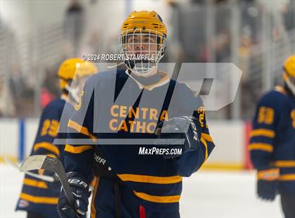Thumbnail 3 in Central Catholic @ Seneca Valley photogallery.