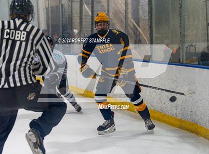 Thumbnail 3 in Central Catholic @ Seneca Valley photogallery.