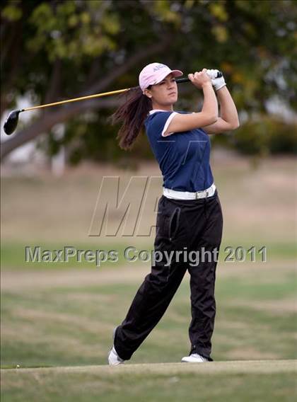 Thumbnail 3 in CIF State SoCal Girls Golf Championships photogallery.